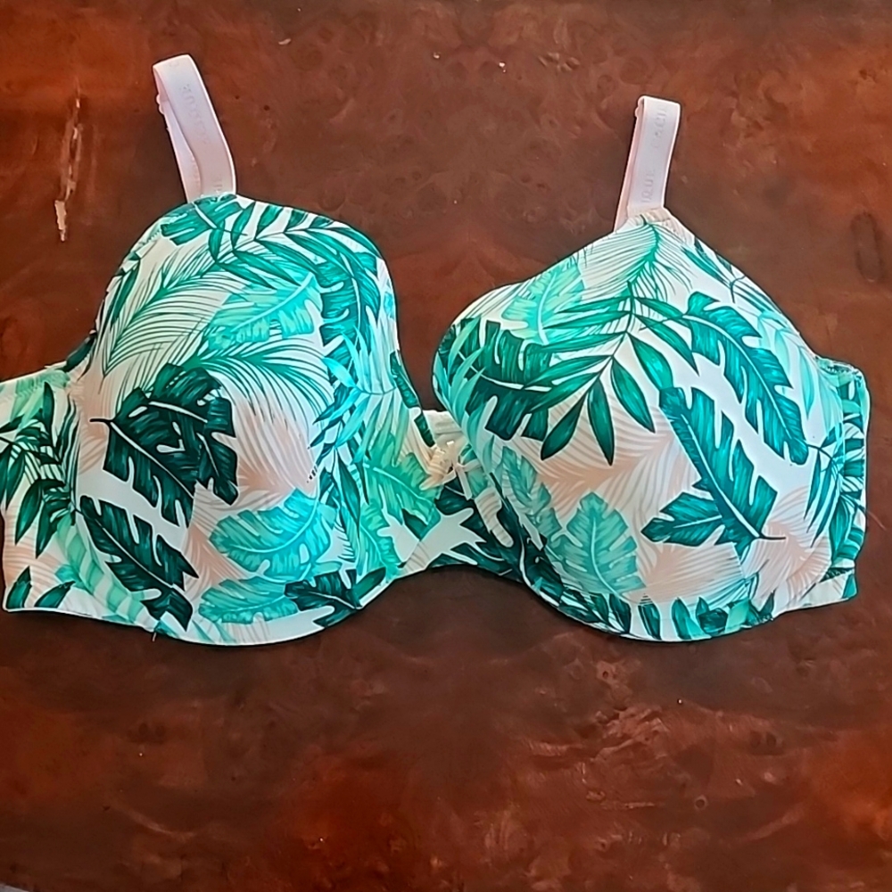 Cacique Floral Bra in Green and Pink - 42DDD